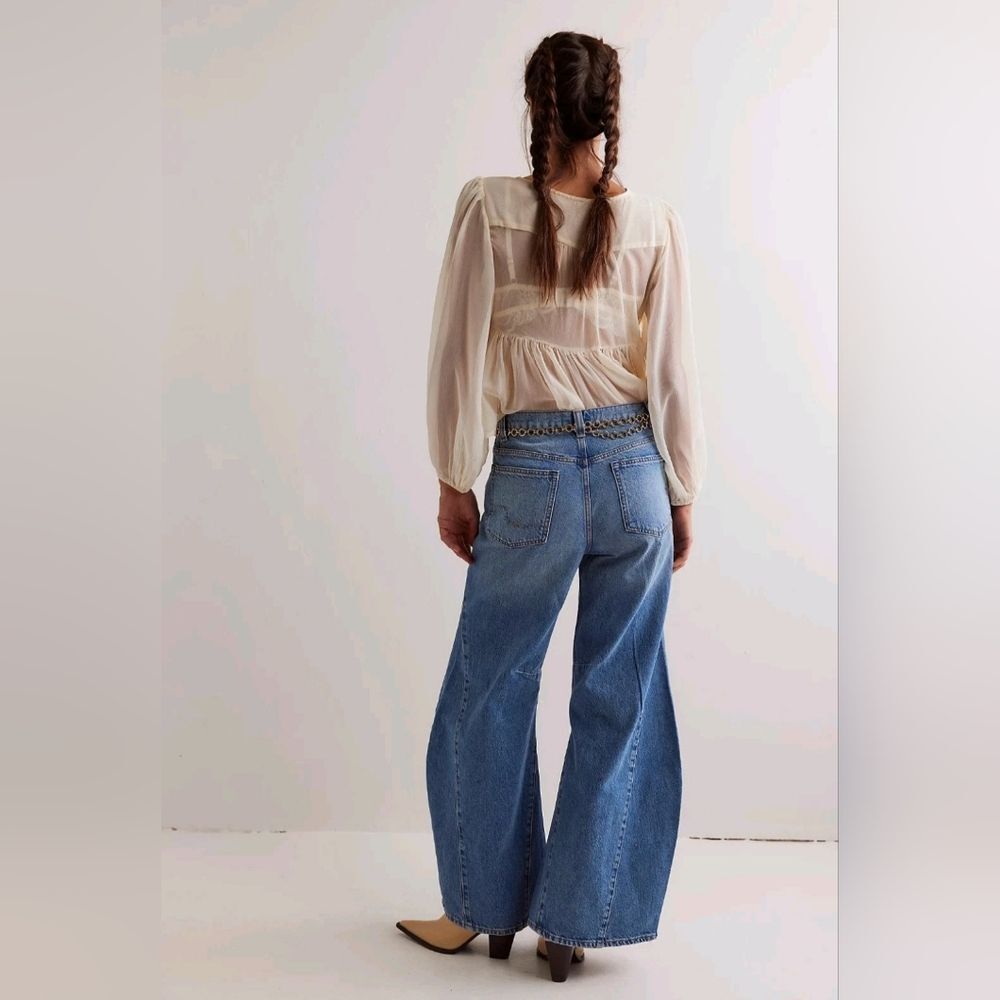 We The Free Eden High Slouchy Flare Jeans Size 28S